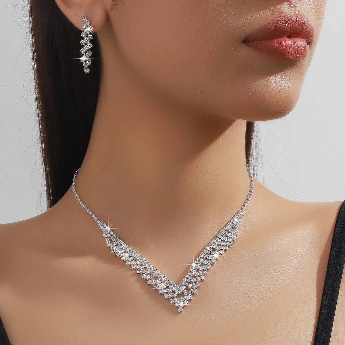 4/3 Pieces of Wedding Season Women'S Claw Chain Series Earrings, Necklaces, Bracelets, Jewelry Sets, Banquet and Holiday Gifts92